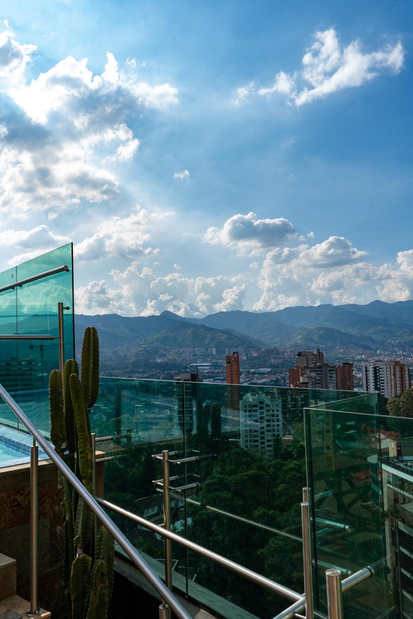 Cafe Hotel Medellin Luaran gambar